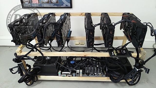 Копач за криптовалути с 6 GPU RTX 3070 8GB